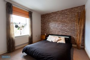 Bedroom- click for photo gallery